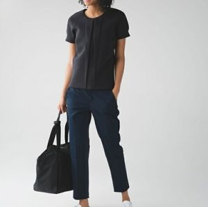Lululemon black go keepsake tee